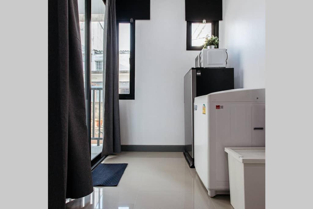 Apartament P4 Silom Large 2Beds Full Kitchen Wifi 4-6Pax Bangkok Zewnętrze zdjęcie